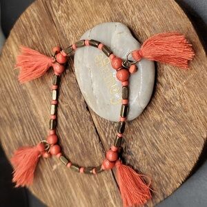 B2834‎ African tassel bracelet